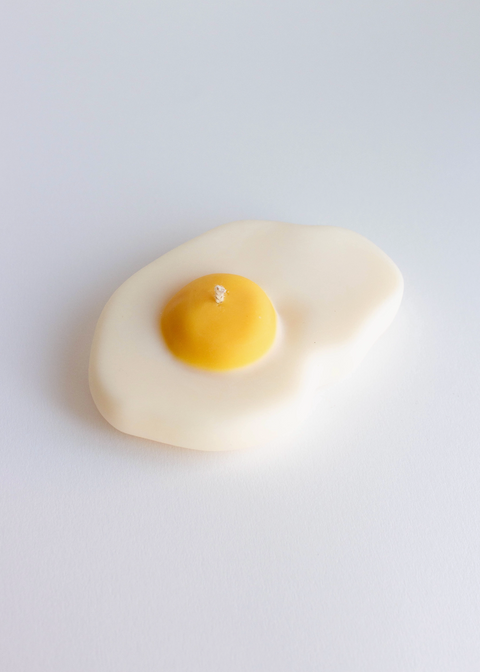 Oeuf Au Plat / Fried Egg Candle