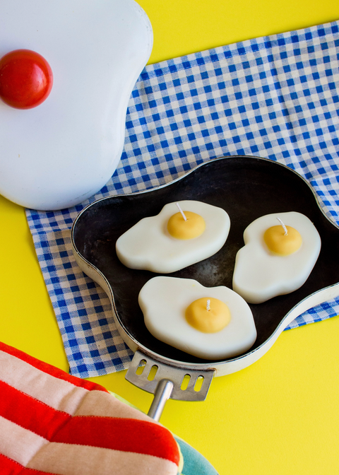 Oeuf Au Plat / Fried Egg Candle